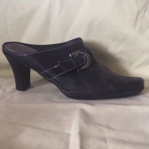 Aerosoles mules with buckle.